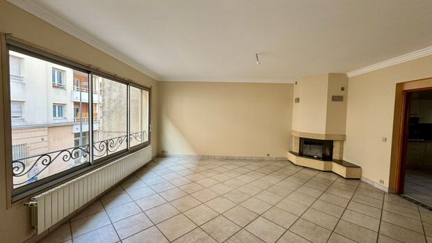 Maison de ville Aix En Provence 202 m2 - Photo 1
