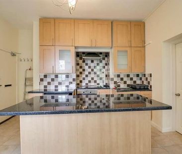 Saint Anne's Road, Woolston, SO19 - Photo 5