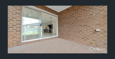 Welcome to this stunning 4-bedroom, 2-bathroom home perfectly designed for modern family living. - Photo 3