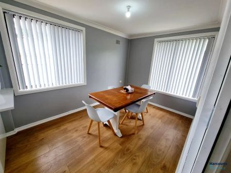 “4 bedroom Home” - Photo 3