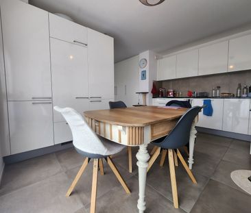 Appartement de 2,5 pièces au rez-de-chaussée avec jardin - Photo 3