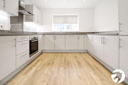 3 bedroom detached house to rent - Photo 4