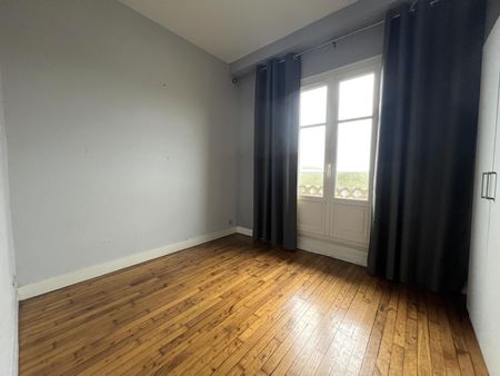 Location Appartement RENNES/CENTRE - Photo 2