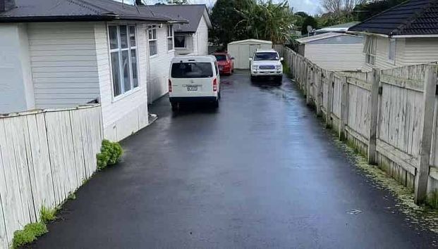 4 Bedrooms all new reno home - Photo 1