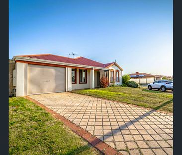 Spacious & Fully Refreshed Home in a Prime Setting - Photo 1