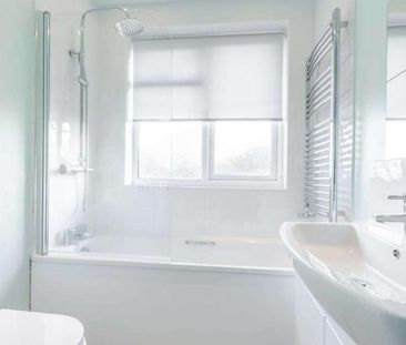 St Barnabas Road, Woodford Green, Woodford, IG8 - Photo 3