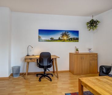 Southern edge of Munich, in quiet neighborhood - Photo 1