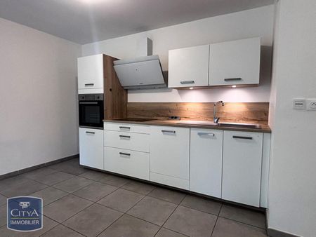 Location Appartement 3 pièces 62m² NEUVILLE SUR SAONE 69250 - Photo 4