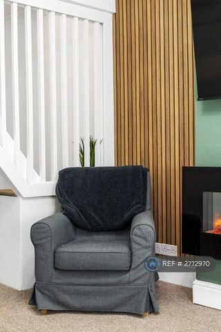 3 bedroom terraced house to rent - Photo 2