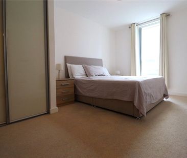 Oarsman House, Ingress Park, Greenhithe, DA9 9UZ - Photo 2