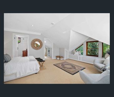 Beautifully presented 4 bedroom Home! - Photo 6