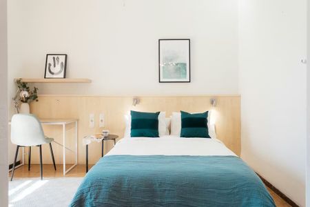 Calle Hernán Cortés, Valencia, Valencian Community 46004 - Photo 4