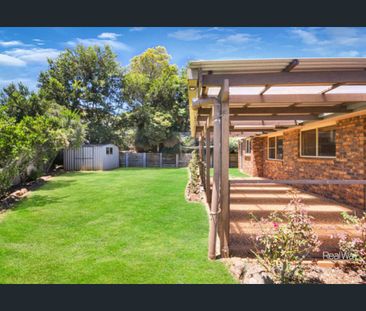 Private Brick Family Home In Quiet Cul-De-Sac - Photo 6