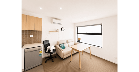 Fully Furnished Two Bedroom Apartment - Photo 2