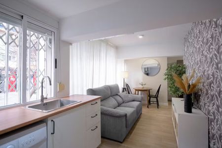 Carrer de lActor Mauri, Valencia, Valencian Community 46022 - Photo 4