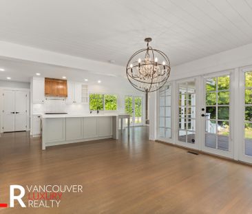 House in West Vancouver, British Columbia - Photo 5