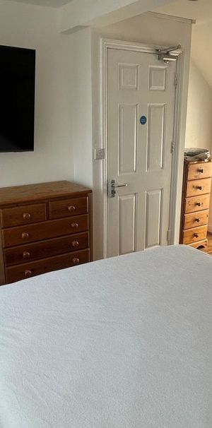 Church Rise - Photo 1