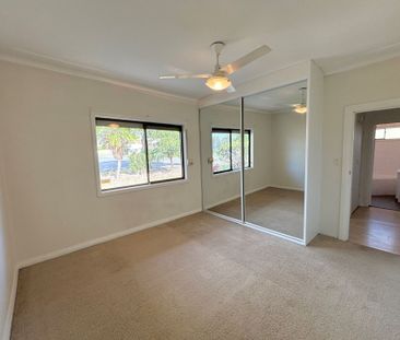 South Wentworthville - Photo 5