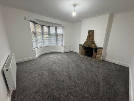 Eccles Old Road, Salford - Photo 4