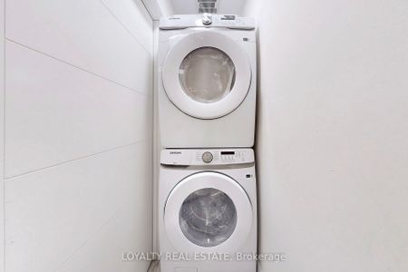 For Lease - 46 Monclova Road, Toronto, Ontario - Photo 2