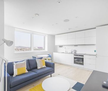 Studio to rent - Photo 1