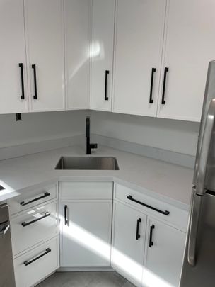 For Lease - 754 Queen Street Unit# 3, Toronto, Ontario - Photo 1