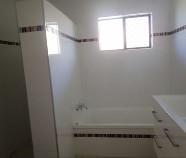 15 Badila Court, Mount Pleasant - Photo 5