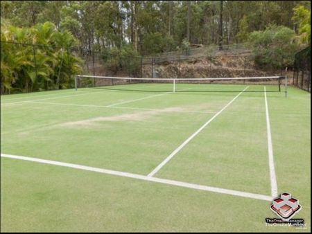 Spacious & Convenient - Photo 4