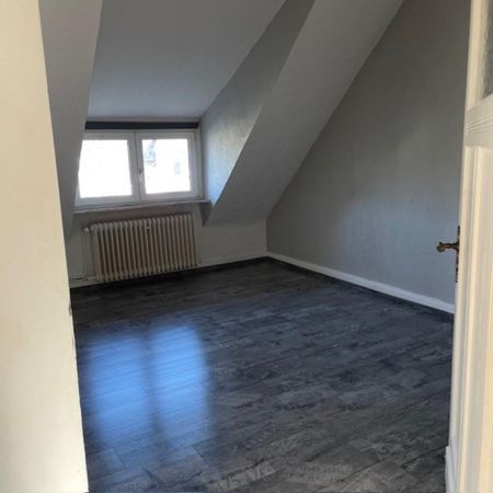 Charmante Dachgeschosswohnung - Photo 4