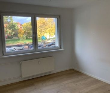 Nimm mich! modernisierte 2-Zimmer-Wohnung im Schleusenviertel Hanno... - Foto 1