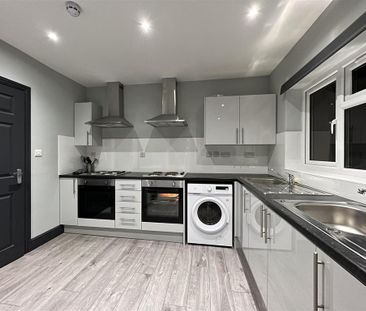 House share to rent - Photo 1