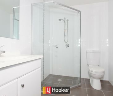 Gorgeous Bruce Light Filled Apartment! - Photo 3