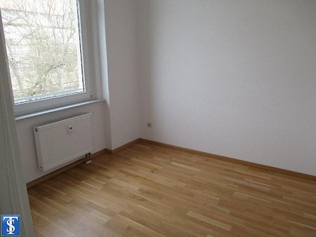 Helle 3 Zimmer Wohnung mit Einbauküche - Photo 3