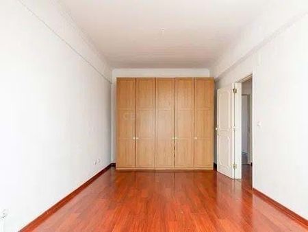 Almada, Setúbal Municipality - Photo 3