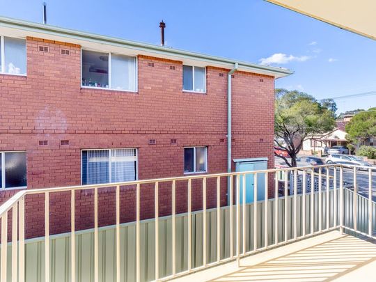 2/287 Wardell Road, Dulwich Hill NSW 2203 - Apartment For Rent | Domain - Photo 1