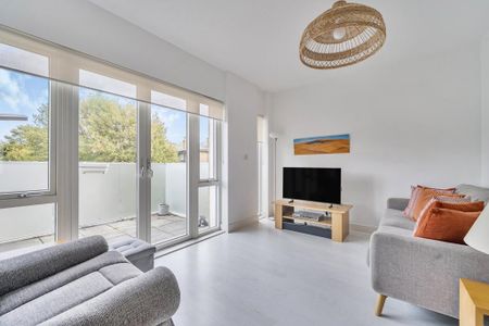 2 bedroom flat to rent - Photo 4