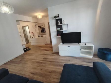 Apartament 3 camere Piata Muncii | Decebal | Calarasi | Comision 0 % - Photo 2
