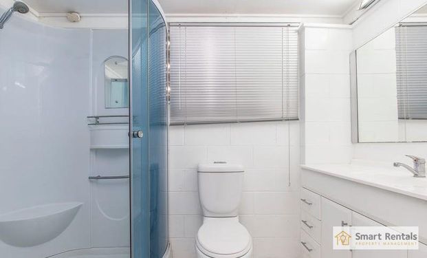 69 Primrose Street, Belgian Gardens QLD 4810 - House For Rent | Domain - Photo 1