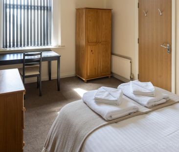 4 bedroom house share to rent - Photo 3