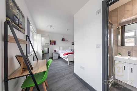 1 bedroom in a house share to rent - Photo 2