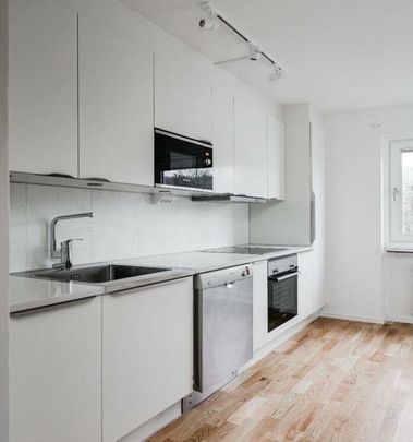 Viktoriagatan 25 - Photo 1