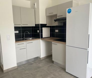 Location Appartement 3 pièces 55m² EPONE 78680 - Photo 4