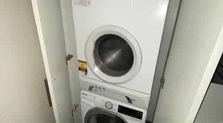 1 Bedroom 1 Bathroom (Furnished Studio Apartment) - Photo 5