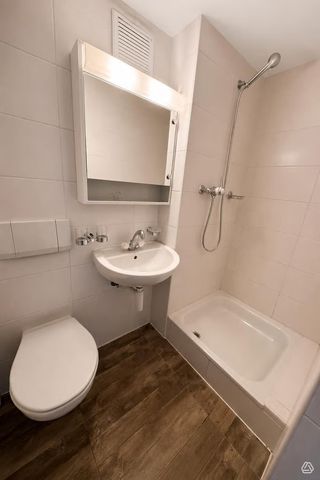 5.5 Zimmer, 98 m², 4. Stock - Photo 4