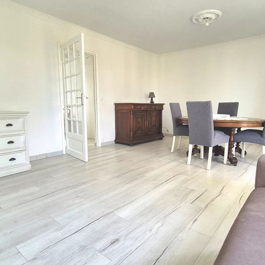 Location Appartement 3 pièces 65m² NICE 06100 - Photo 1