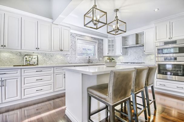 For Lease - 2279 Grand Ravine Drive, Oakville, Ontario - Photo 1