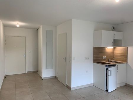 Location Appartement 1 pièce 27m² JUVIGNAC 34990 - Photo 5