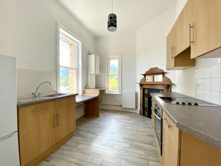 1 bedroom flat to rent - Photo 5