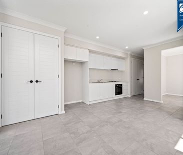 Cosy, Modern Living in a Peaceful Holsworthy Location - Photo 6