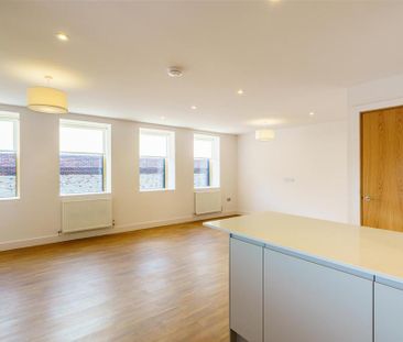 2 bedroom apartment to rent - Photo 6